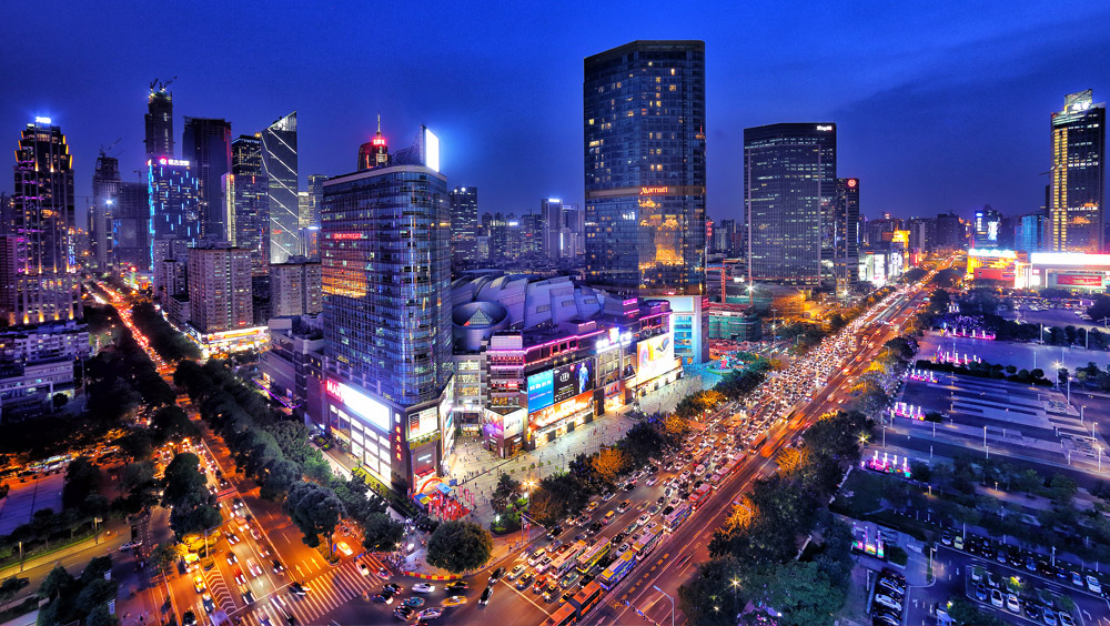 夜色威尼斯人平台路（作者：李国杰）